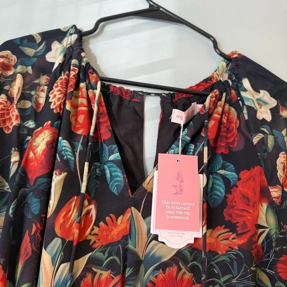 NWT Ivy City Co Imogen Vibrant Floral Long Sleeve Dress size medium Moody Floral - Picture 9 of 15